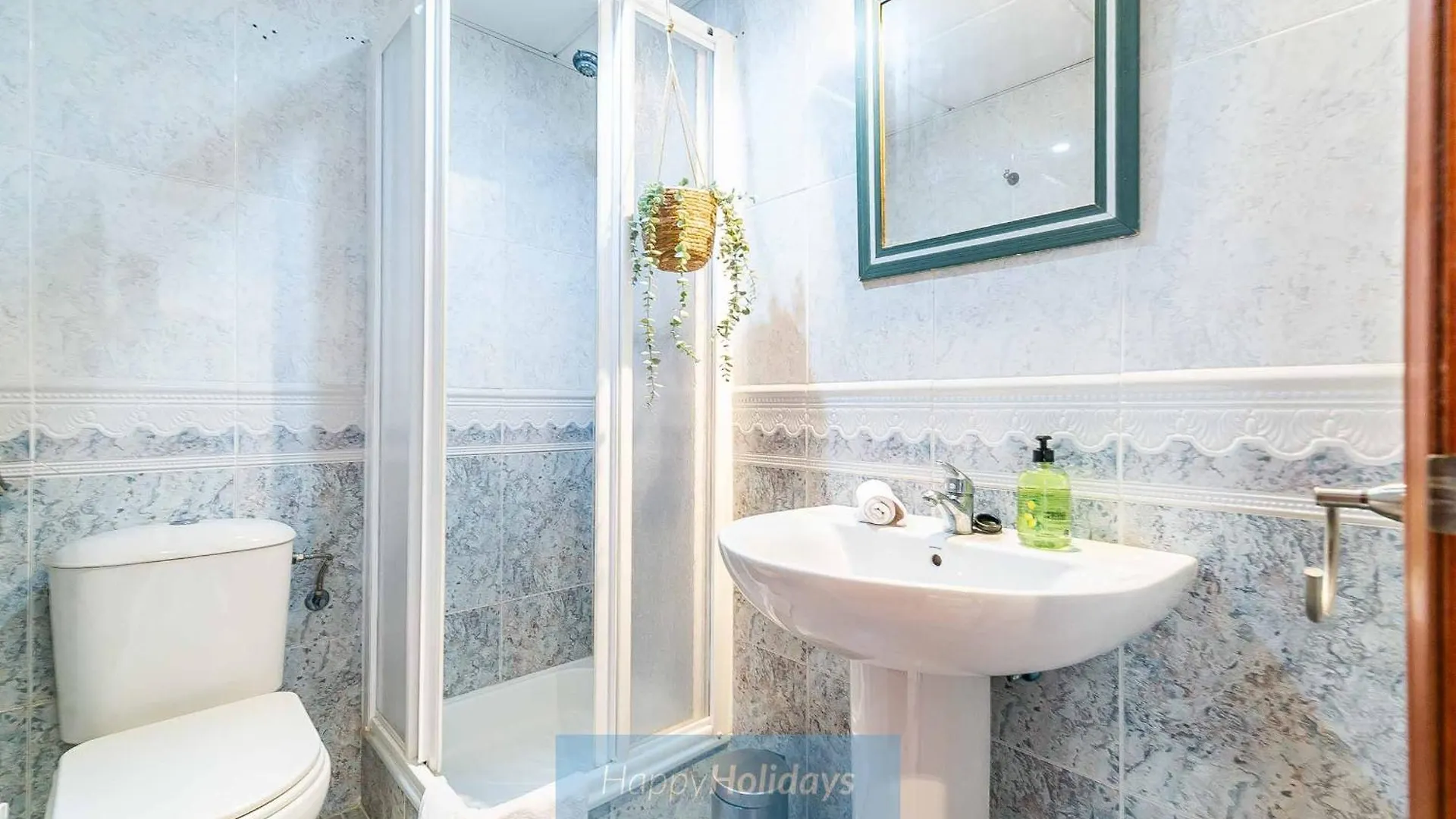 Hh Pueblo Butterfly Apartment Benalmadena 0*,  Spain